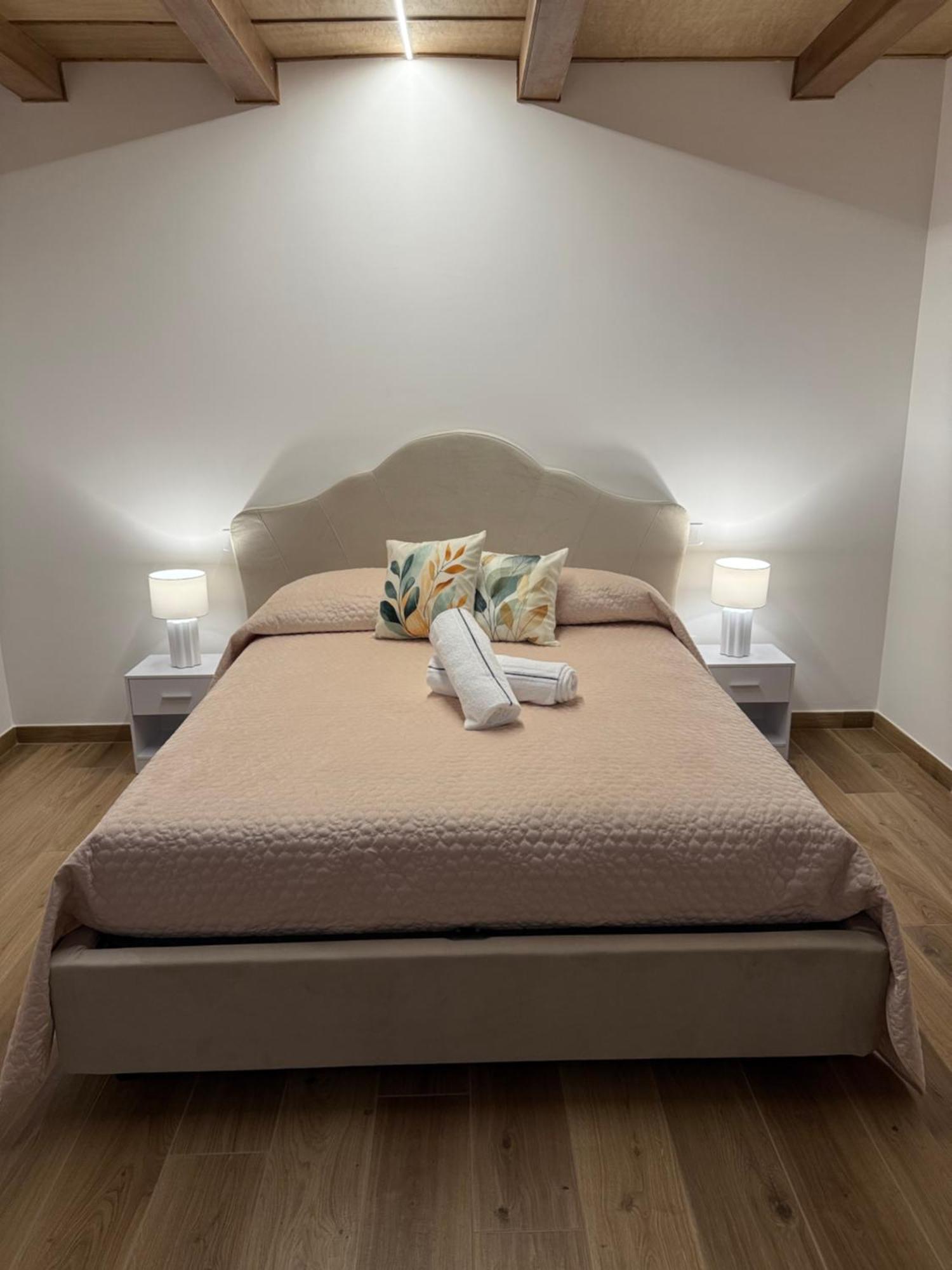 Maraf Rooms Torre Annunziata Esterno foto